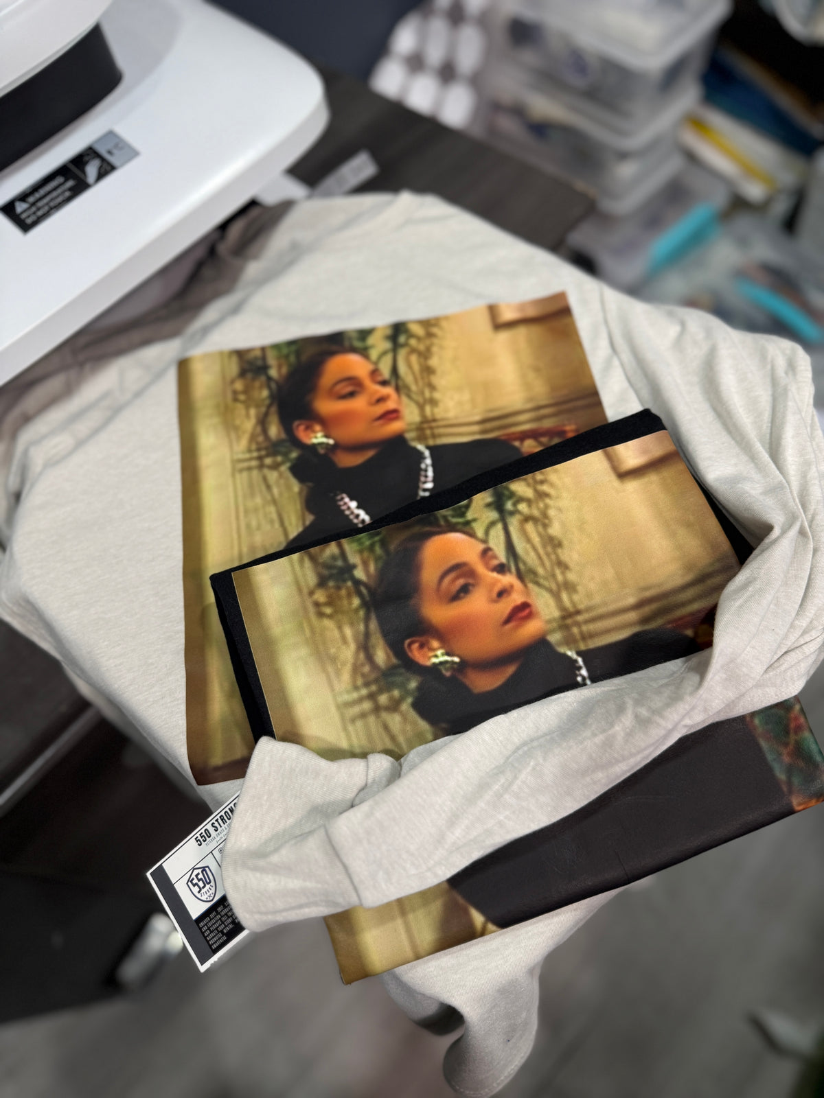 A Different World Whitley - Hoodie - 550strong
